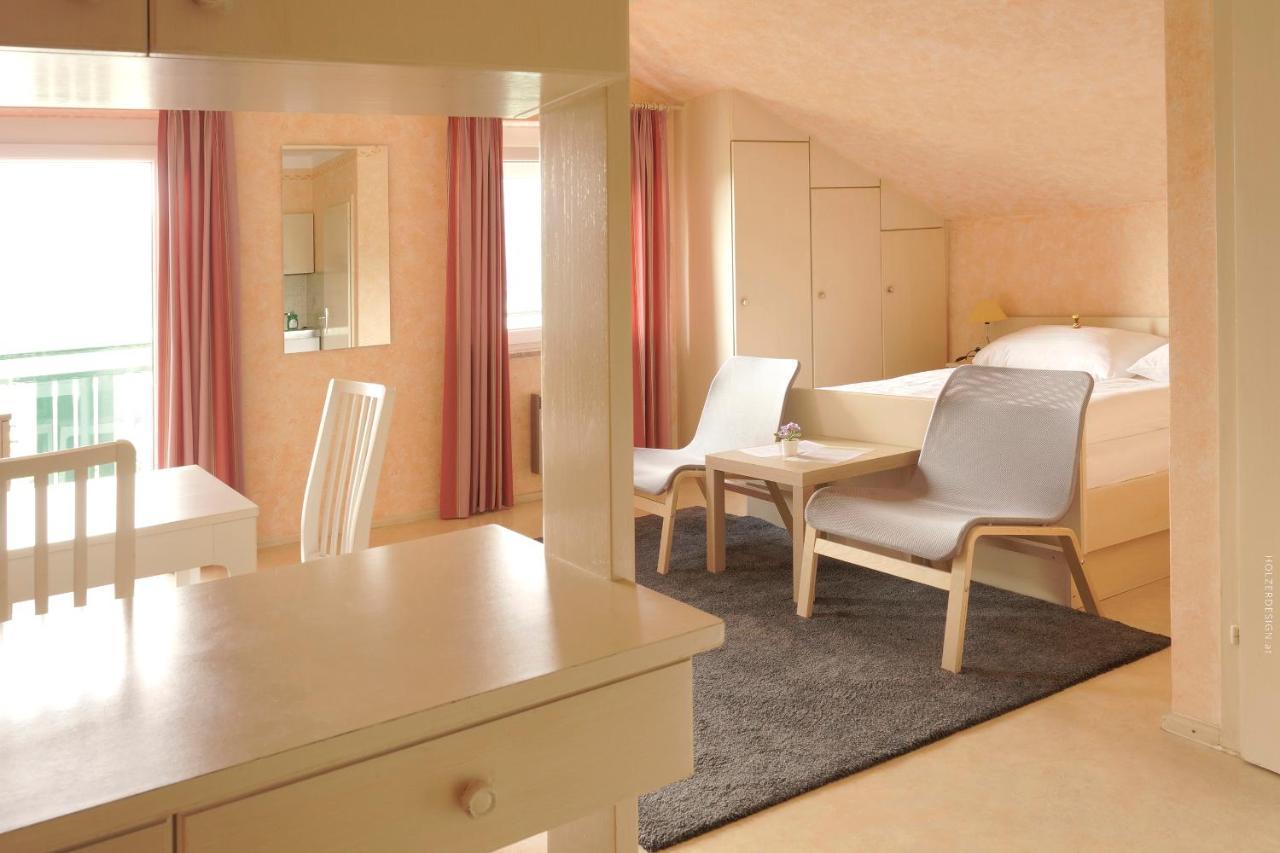 Appartementhotel Karawankenblick Portschach am Woerthersee Ngoại thất bức ảnh