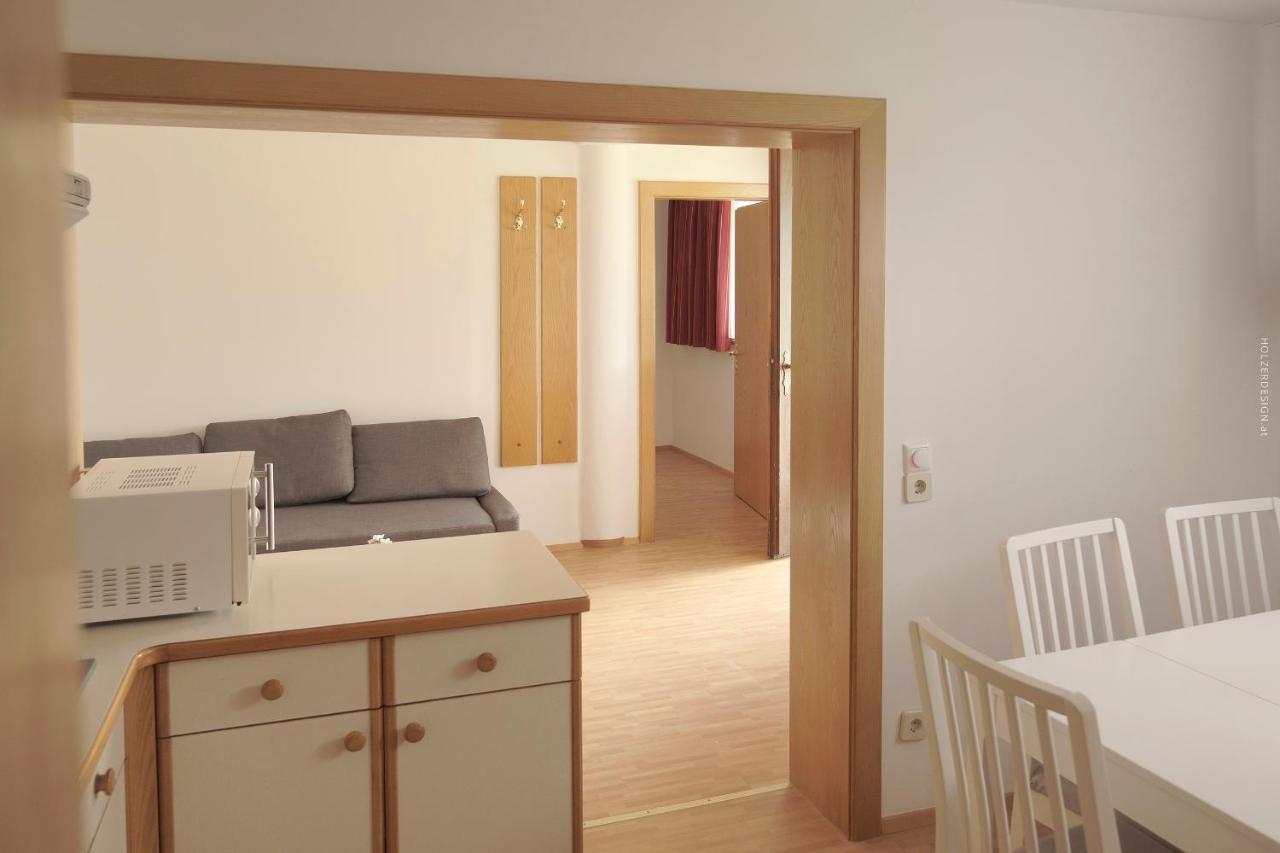 Appartementhotel Karawankenblick Portschach am Woerthersee Ngoại thất bức ảnh