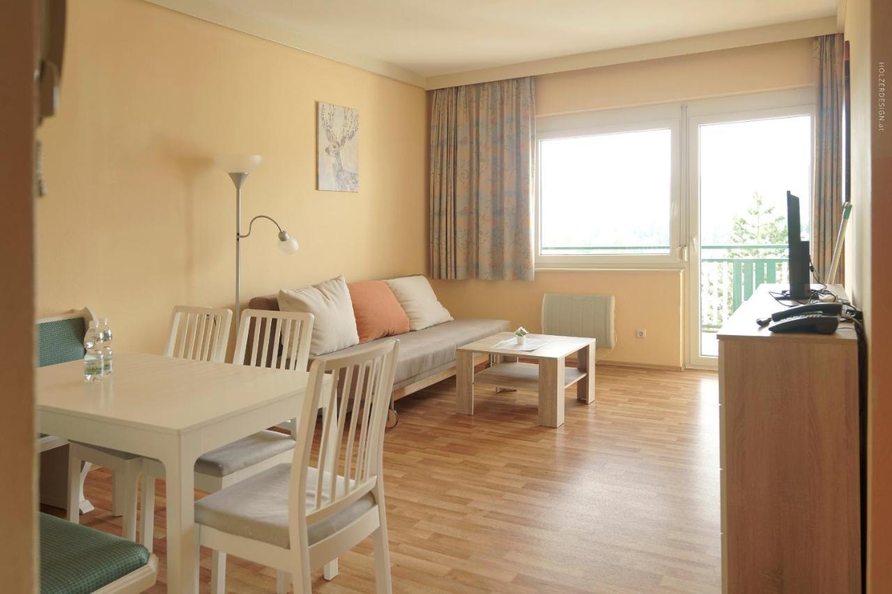 Appartementhotel Karawankenblick Portschach am Woerthersee Ngoại thất bức ảnh